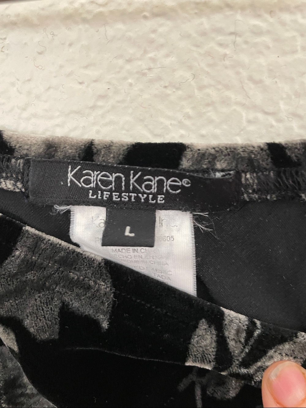 Karen Kane Black Velvet Maxi Skirt Gray floral silk blend 34x39 L - Picture 4 of 6